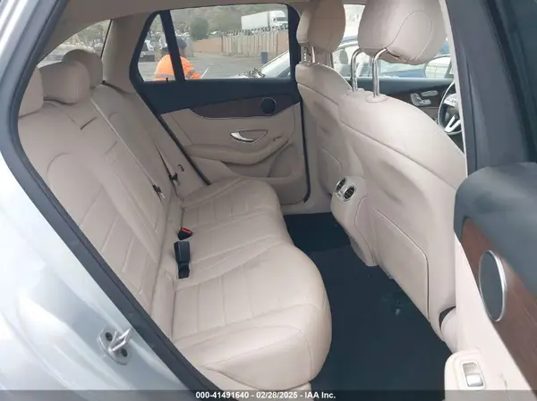 W1N0G8DB6NG091272 2022 MERCEDES-BENZ GLC - Image 8