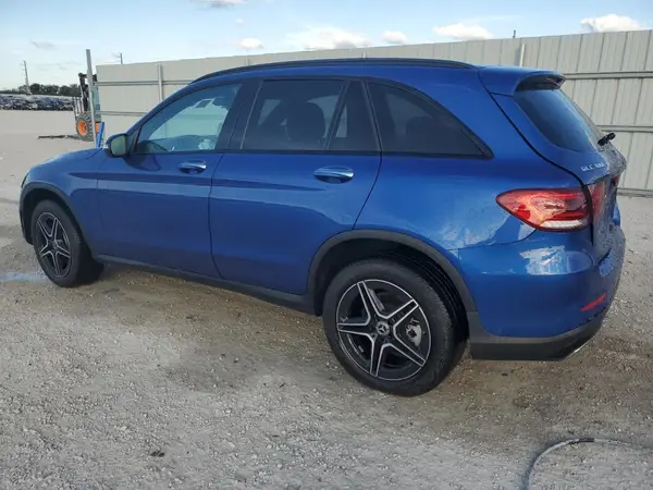 W1N0G8DB6NG101587 2022 MERCEDES-BENZ GLC - Image 2