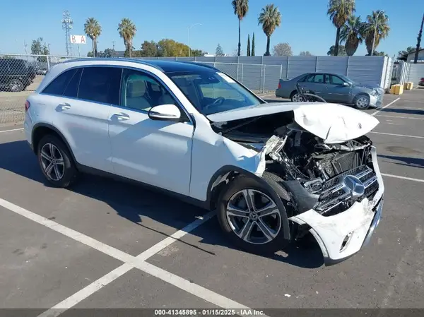 W1N0G8DB6NV364612 2022 MERCEDES-BENZ GLC - Image 1