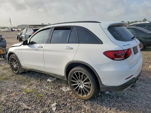 W1N0G8DB6NV394435 2022 MERCEDES-BENZ GLC - Image 2