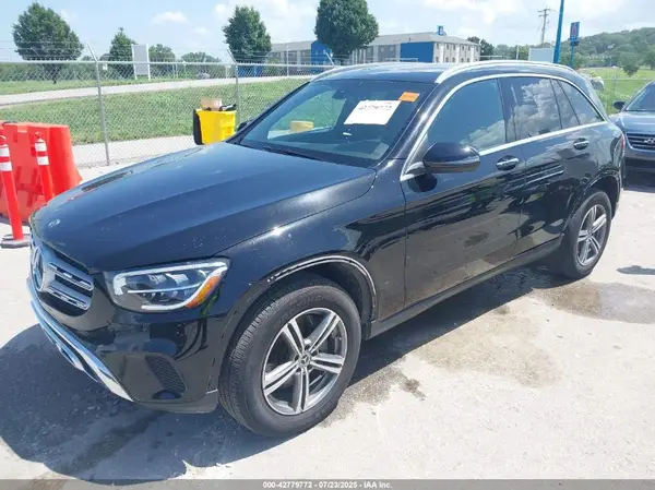 W1N0G8DB7LF849767 2020 MERCEDES-BENZ GLC - Image 2