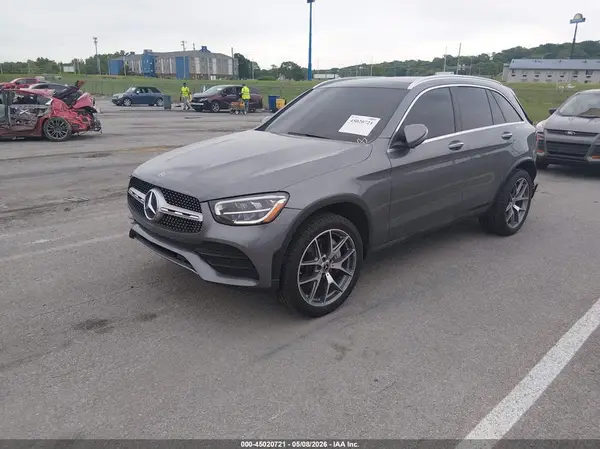 W1N0G8DB7LF850756 2020 MERCEDES-BENZ GLC - Image 2
