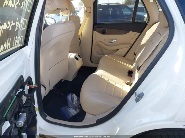 W1N0G8DB7LV262412 2020 MERCEDES-BENZ GLC - Image 8