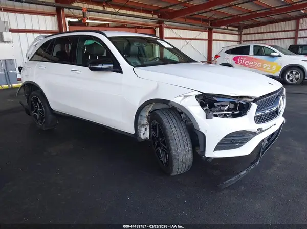 W1N0G8DB7MF907877 2021 MERCEDES-BENZ GLC - Image 1