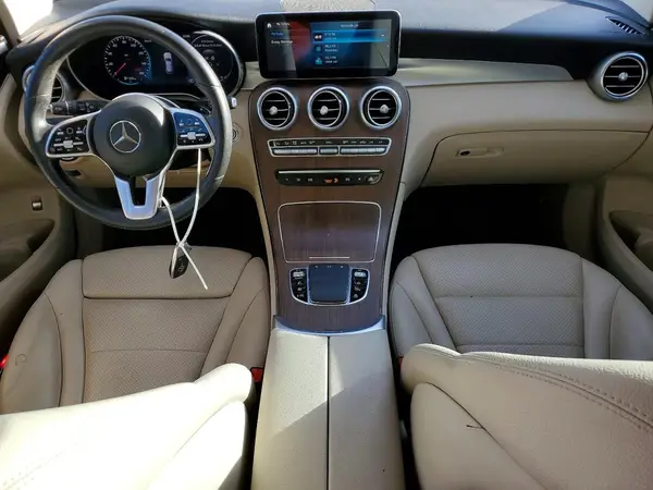 W1N0G8DB7MV263089 2021 MERCEDES-BENZ GLC - Image 8