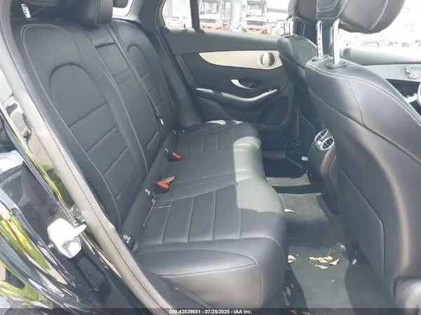 W1N0G8DB7MV263156 2021 MERCEDES-BENZ GLC - Image 8