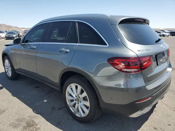 W1N0G8DB7MV263335 2021 MERCEDES-BENZ GLC - Image 2