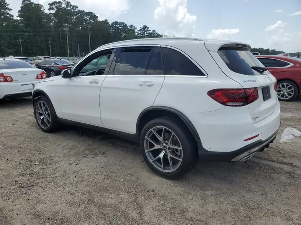 W1N0G8DB7MV285013 2021 MERCEDES-BENZ GLC - Image 2