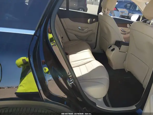 W1N0G8DB7MV293452 2021 MERCEDES-BENZ GLC - Image 8