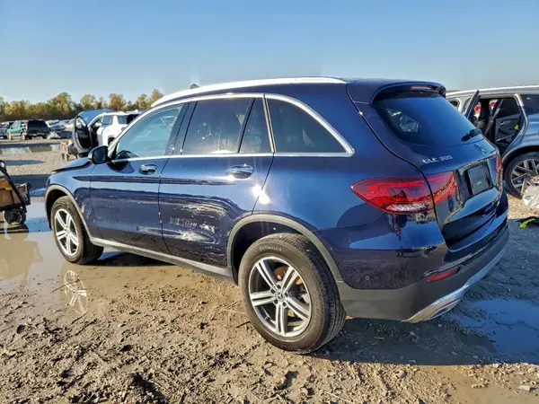 W1N0G8DB7NG083147 2022 MERCEDES-BENZ GLC - Image 2