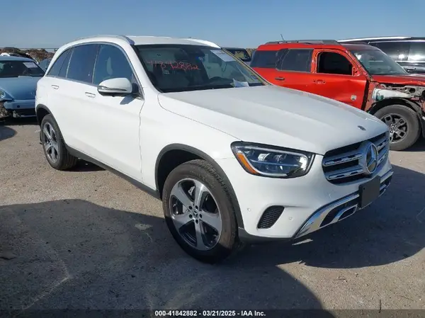 W1N0G8DB7NG106295 2022 MERCEDES-BENZ GLC - Image 1