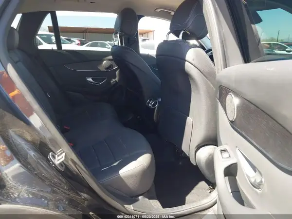 W1N0G8DB7NG112565 2022 MERCEDES-BENZ GLC - Image 8