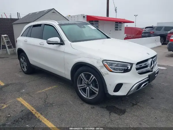 W1N0G8DB7NV399370 2022 MERCEDES-BENZ GLC - Image 1