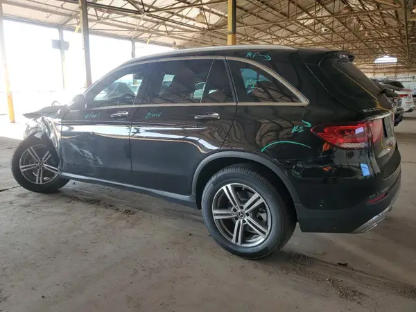 W1N0G8DB7NV400145 2022 MERCEDES-BENZ GLC - Image 2