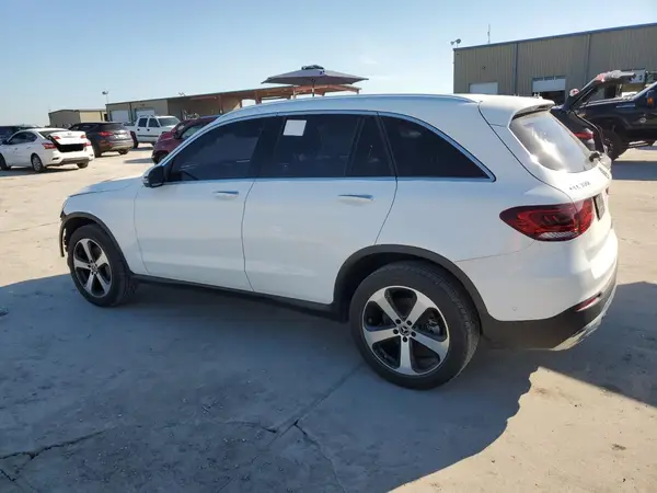 W1N0G8DB8LF762542 2020 MERCEDES-BENZ GLC - Image 2