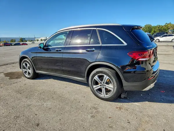 W1N0G8DB8MF970549 2021 MERCEDES-BENZ GLC - Image 2