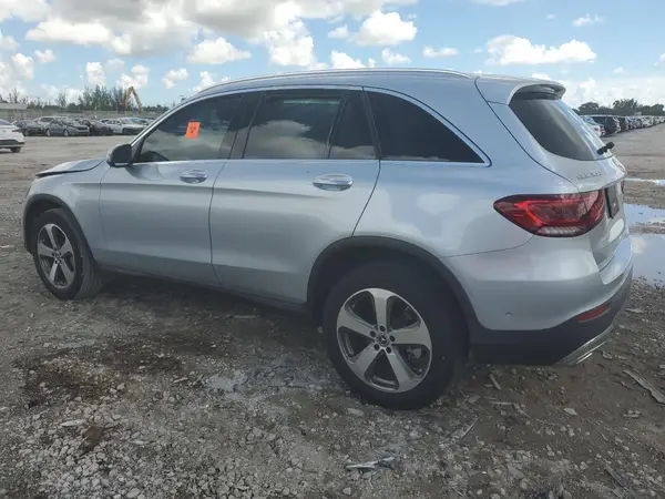 W1N0G8DB8NG007890 2022 MERCEDES-BENZ GLC - Image 2