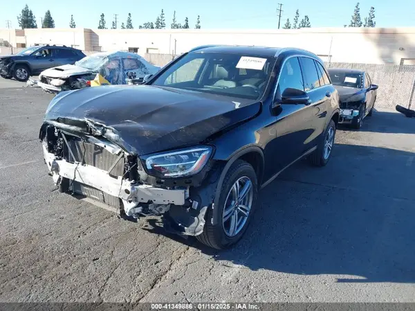 W1N0G8DB8NV328243 2022 MERCEDES-BENZ GLC - Image 1