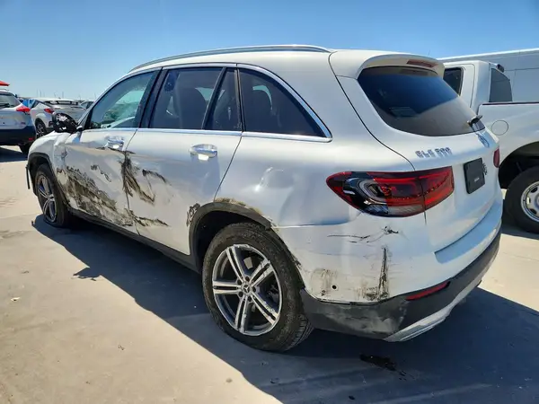W1N0G8DB8NV341073 2022 MERCEDES-BENZ GLC - Image 2