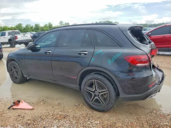 W1N0G8DB8NV372842 2022 MERCEDES-BENZ GLC - Image 2
