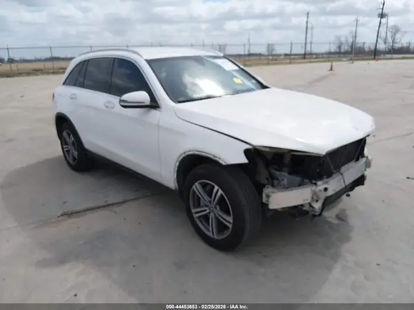 W1N0G8DB9LF864884 2020 MERCEDES-BENZ GLC - Image 1
