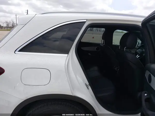 W1N0G8DB9LF864884 2020 MERCEDES-BENZ GLC - Image 8
