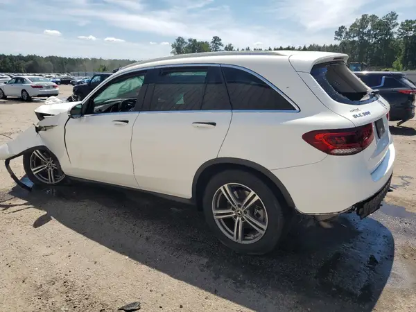 W1N0G8DB9LV258992 2020 MERCEDES-BENZ GLC - Image 2
