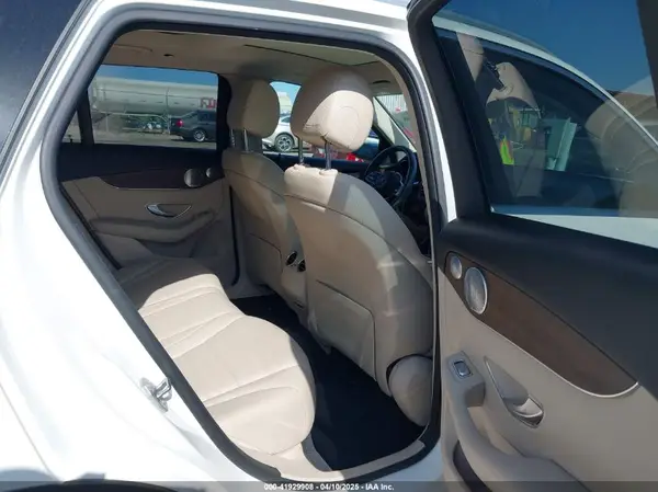 W1N0G8DB9MF868502 2021 MERCEDES-BENZ GLC - Image 8