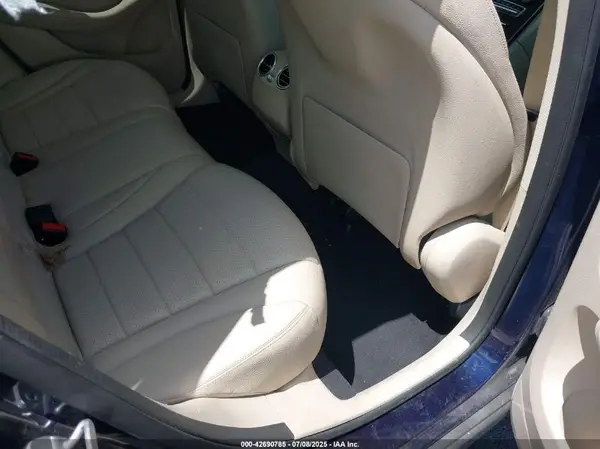 W1N0G8DB9MF877426 2021 MERCEDES-BENZ GLC - Image 8