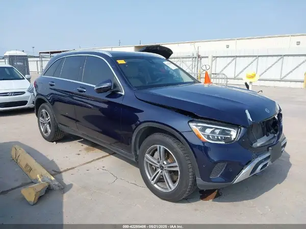 W1N0G8DB9MF880469 2021 MERCEDES-BENZ GLC - Image 1