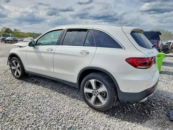 W1N0G8DB9MF893271 2021 MERCEDES-BENZ GLC - Image 2