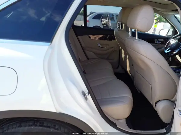W1N0G8DB9MF933137 2021 MERCEDES-BENZ GLC - Image 8