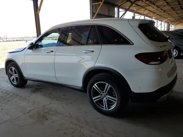 W1N0G8DB9MF968907 2021 MERCEDES-BENZ GLC - Image 2