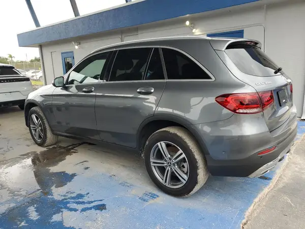 W1N0G8DB9MV264552 2021 MERCEDES-BENZ GLC - Image 2