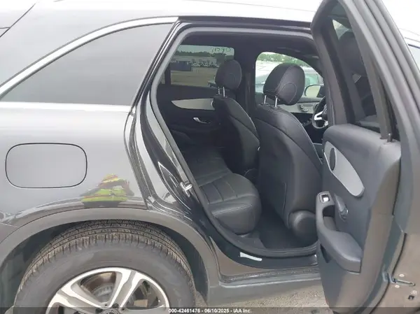 W1N0G8DB9MV322532 2021 MERCEDES-BENZ GLC - Image 8