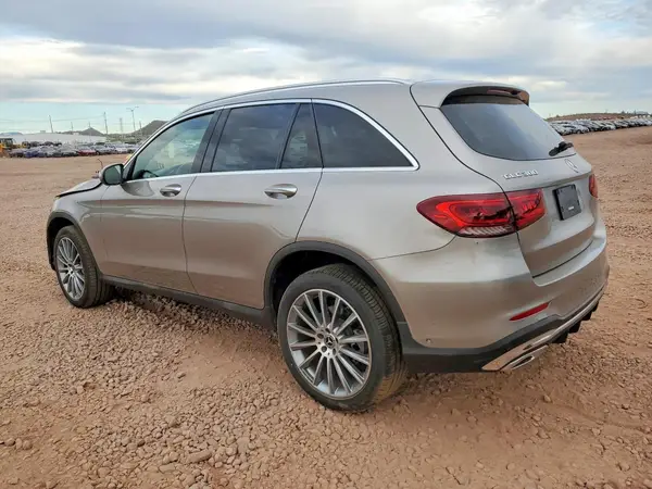 W1N0G8DB9NG068584 2022 MERCEDES-BENZ GLC - Image 2