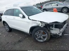 W1N0G8DB9NG090004 2022 MERCEDES-BENZ GLC