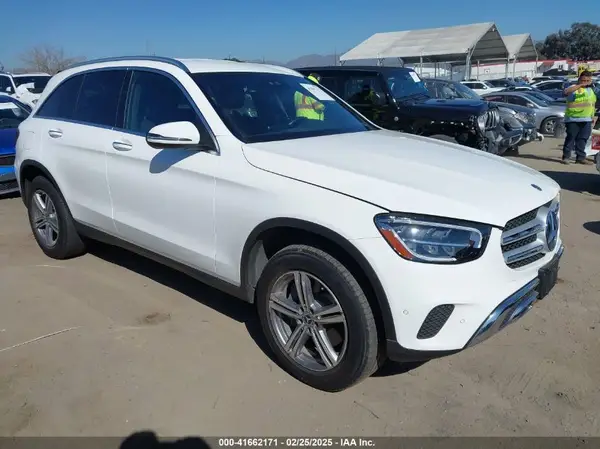W1N0G8DB9NV372686 2022 MERCEDES-BENZ GLC - Image 1