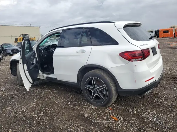 W1N0G8DB9NV385499 2022 MERCEDES-BENZ GLC - Image 2