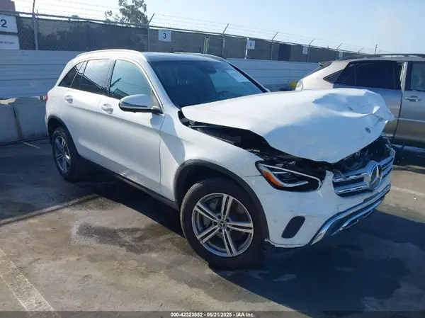 W1N0G8DB9NV398267 2022 MERCEDES-BENZ GLC - Image 1