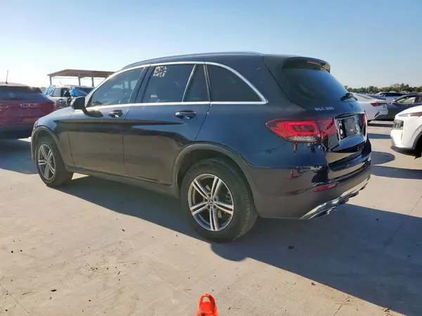 W1N0G8DBXLF785577 2020 MERCEDES-BENZ GLC - Image 2