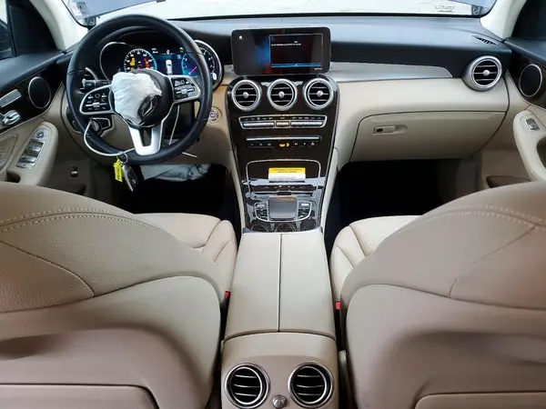 W1N0G8DBXMF880142 2021 MERCEDES-BENZ GLC - Image 8