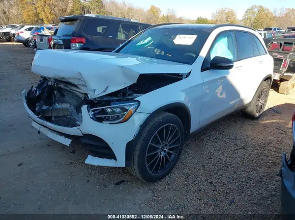 W1N0G8DBXMG005847 2021 MERCEDES-BENZ GLC - Image 2