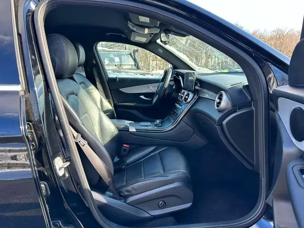 W1N0G8DBXMV263619 2021 MERCEDES-BENZ GLC - Image 8