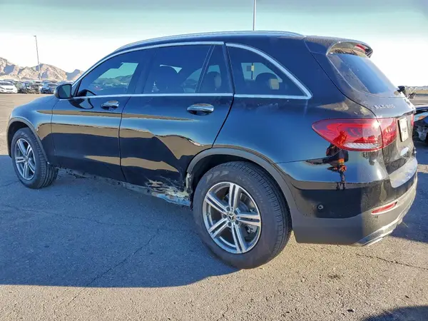 W1N0G8DBXMV275401 2021 MERCEDES-BENZ GLC - Image 2