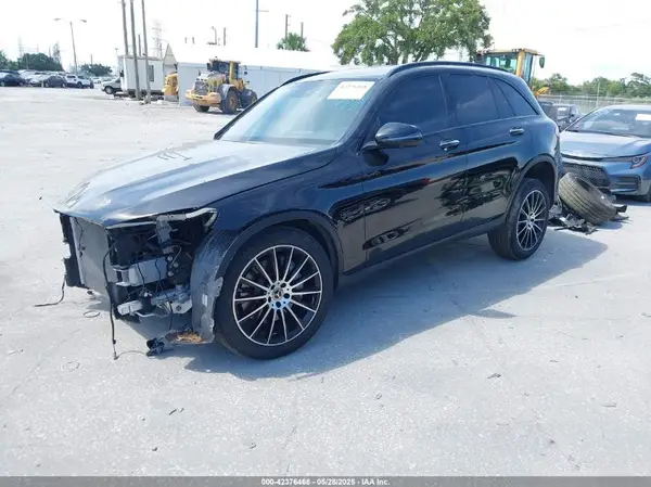 W1N0G8DBXNV370574 2022 MERCEDES-BENZ GLC - Image 2