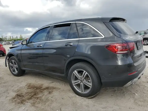 W1N0G8DBXNV374592 2022 MERCEDES-BENZ GLC - Image 2