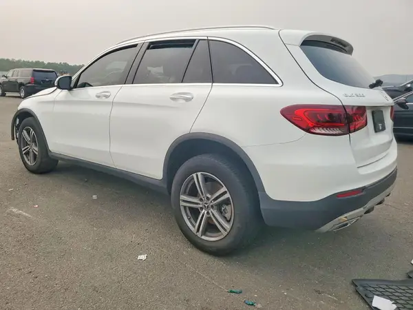 W1N0G8EB0LF810856 2020 MERCEDES-BENZ GLC - Image 2