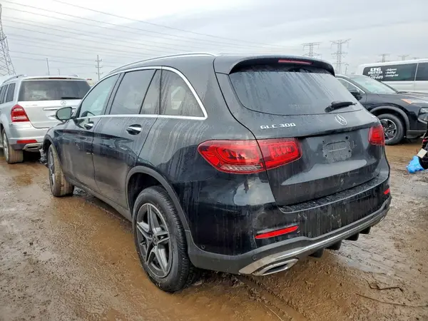 W1N0G8EB0LF825745 2020 MERCEDES-BENZ GLC - Image 2
