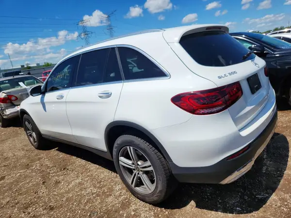 W1N0G8EB0LF838768 2020 MERCEDES-BENZ GLC - Image 2